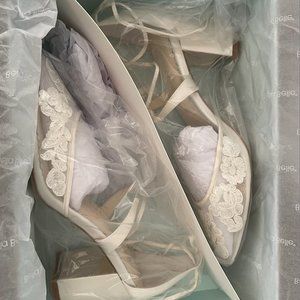 Never Used Bella Belle Abigail Wedding Shoes Size 6.5